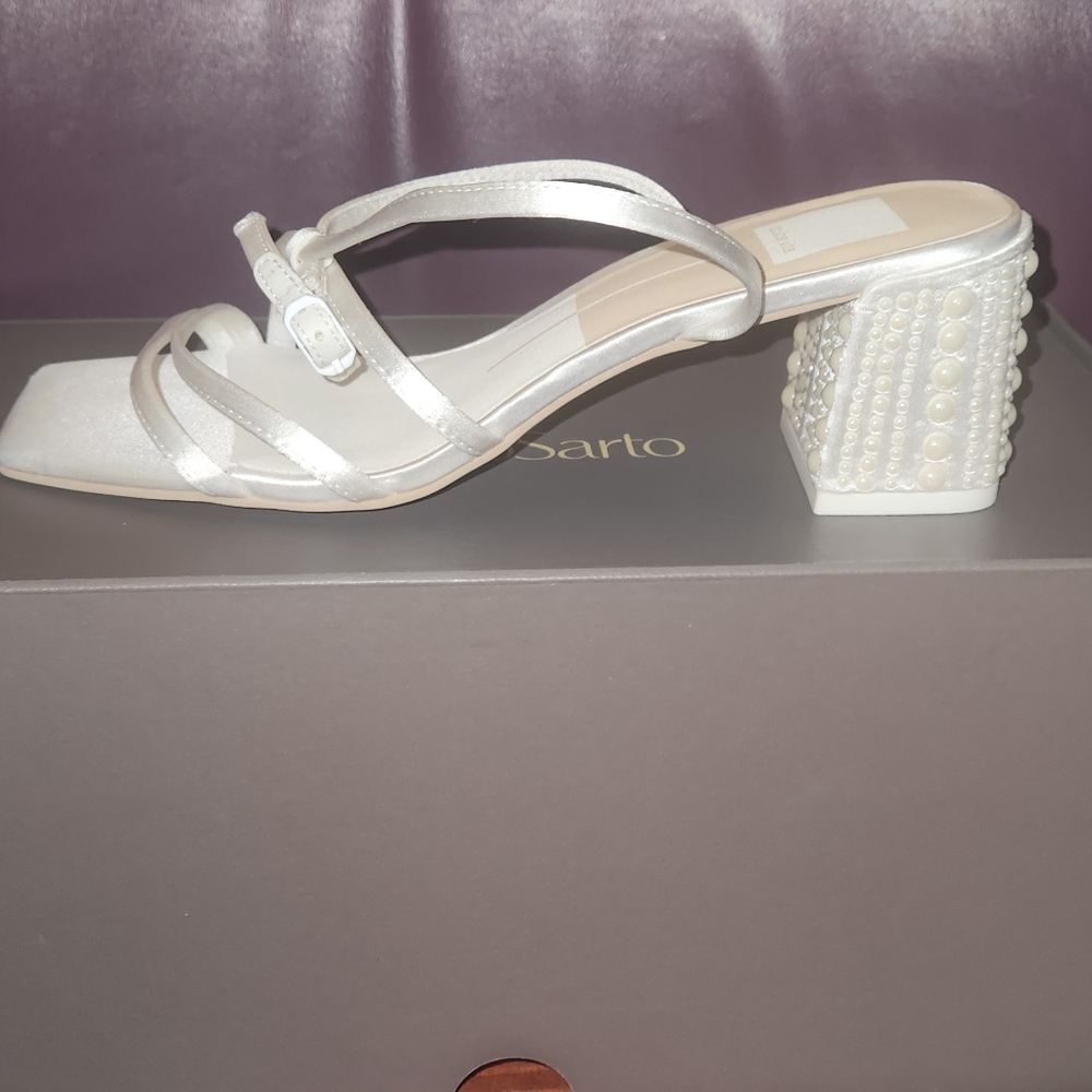 NWB Dolce Vita White Pearl‑Heel Satin Block Heels~ Size 7.5W | MSRP $140 - Picture 2 of 5
